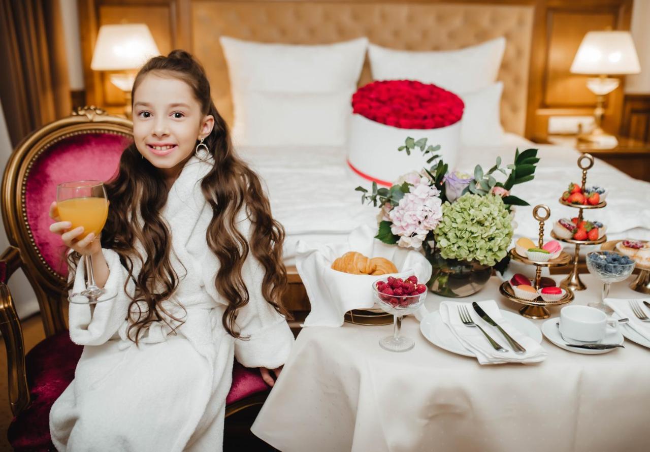Nadiya Hotel Ivano-Frankivsk Eksteriør bilde