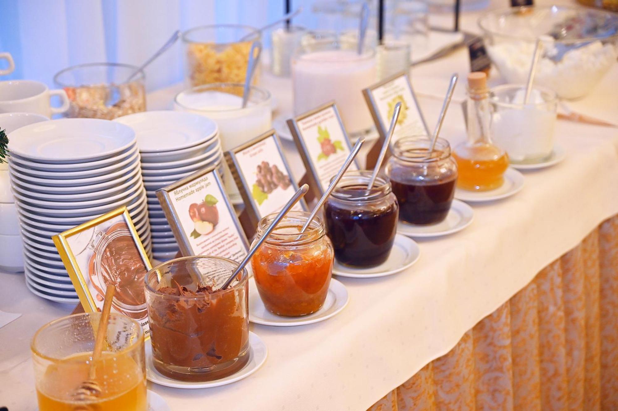 Nadiya Hotel Ivano-Frankivsk Eksteriør bilde