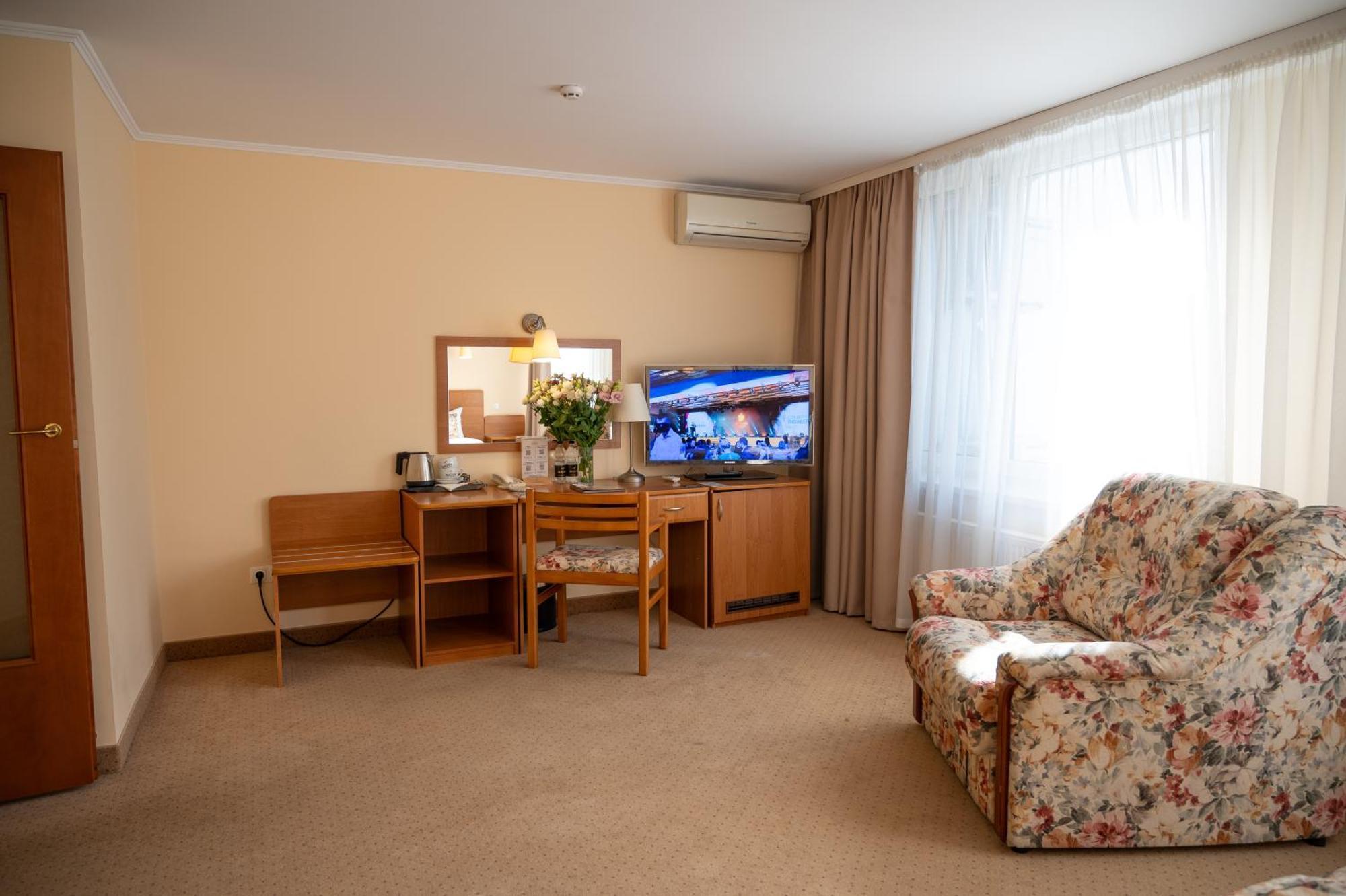 Nadiya Hotel Ivano-Frankivsk Rom bilde